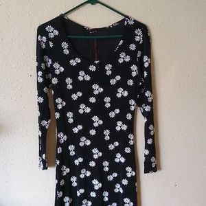 Vintage black and floral dress maxi size small